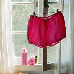 Charlie Beads & Athena Club Scent Wardrobe D4